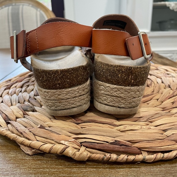 ND platform wedges 
Copenhagen brown 
Size. 8 - Picture 4 of 9